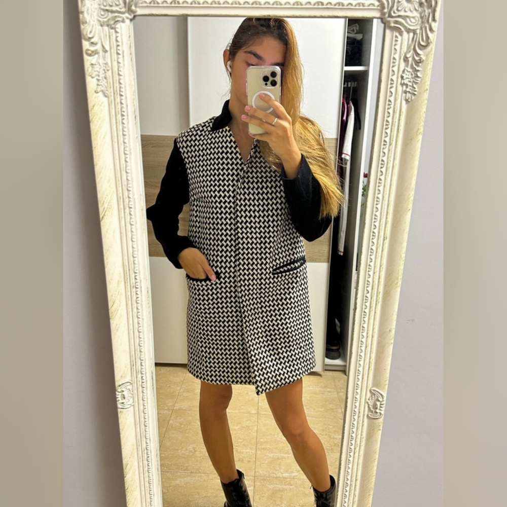Black and White Houndstooth Coat